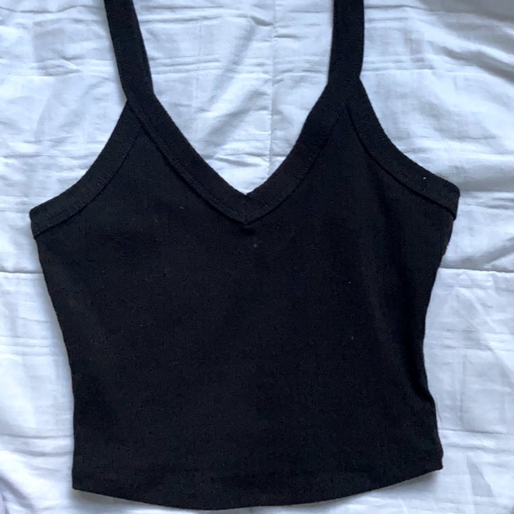 Black crop top🖤